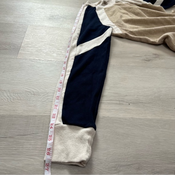 J Crew Multicolor Black White Cream Colorblock Sweatshirt - Picture 5 of 6